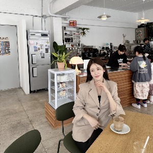 라인 자켓 -2col 봄신상 / 핏 너무 예뻐요 / 하객룩 /  라메드 픽 !
